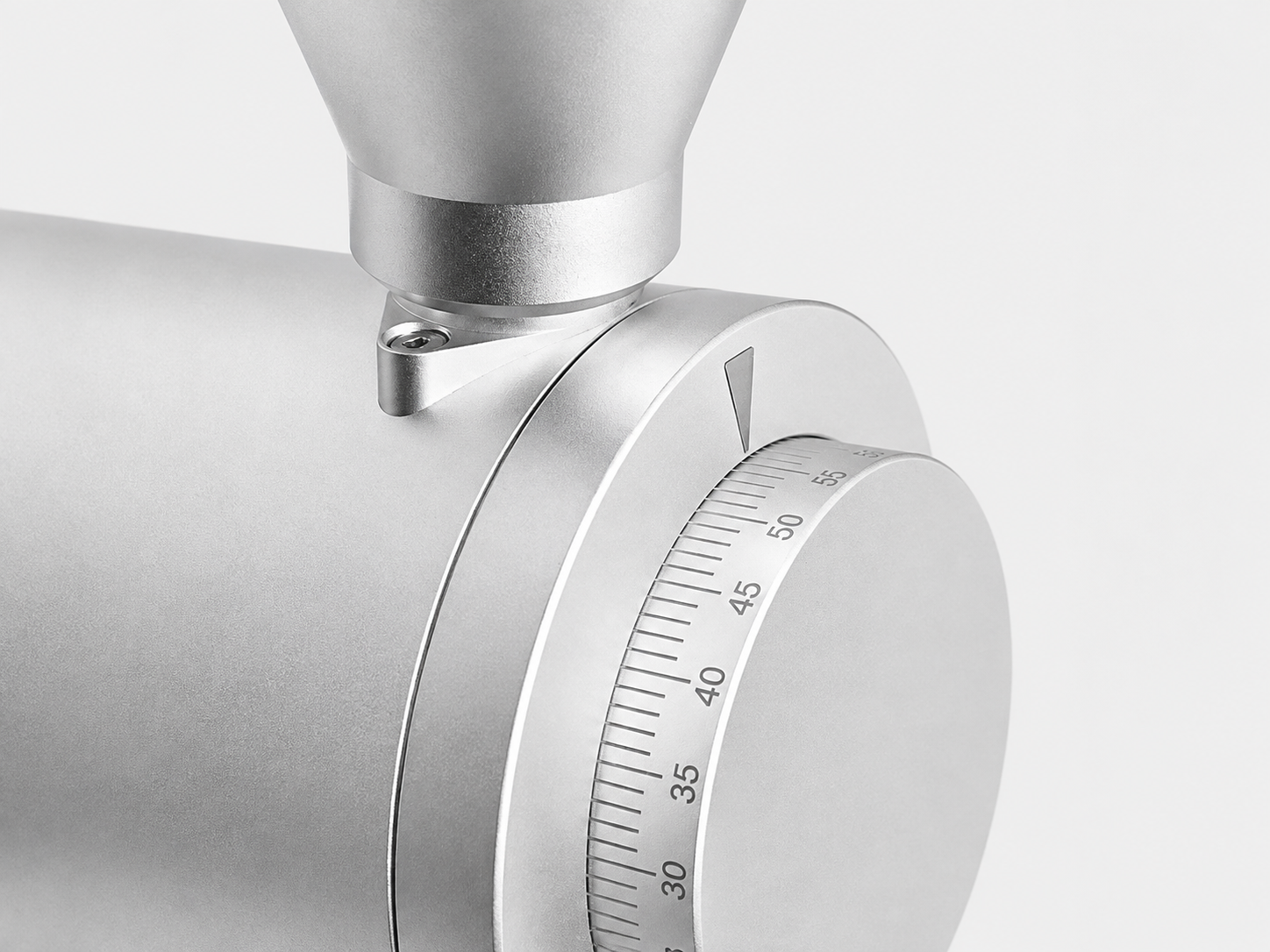 Grind Logic silver DF83V coffee grinder with stepless grind adjustment dial and single-dose hopper